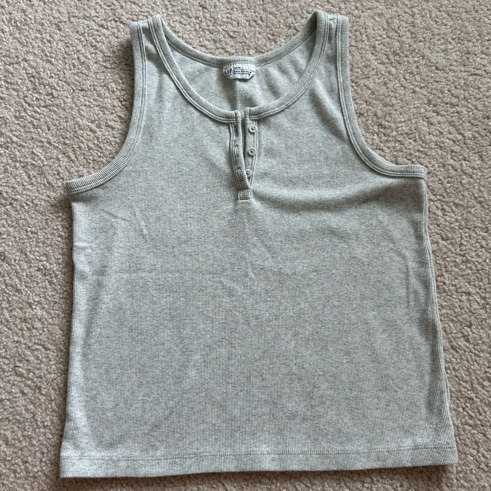 Gap Tank
